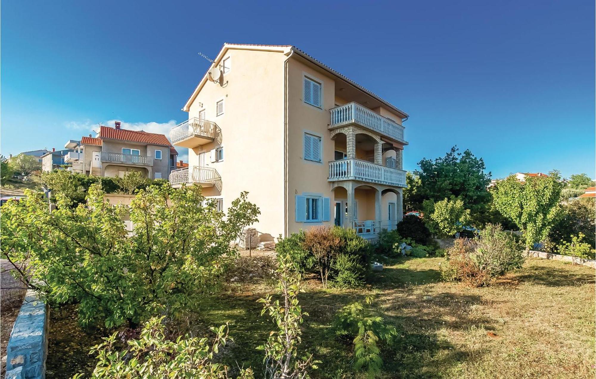Stunning Apartment In Kornic With House Sea View Exterior foto